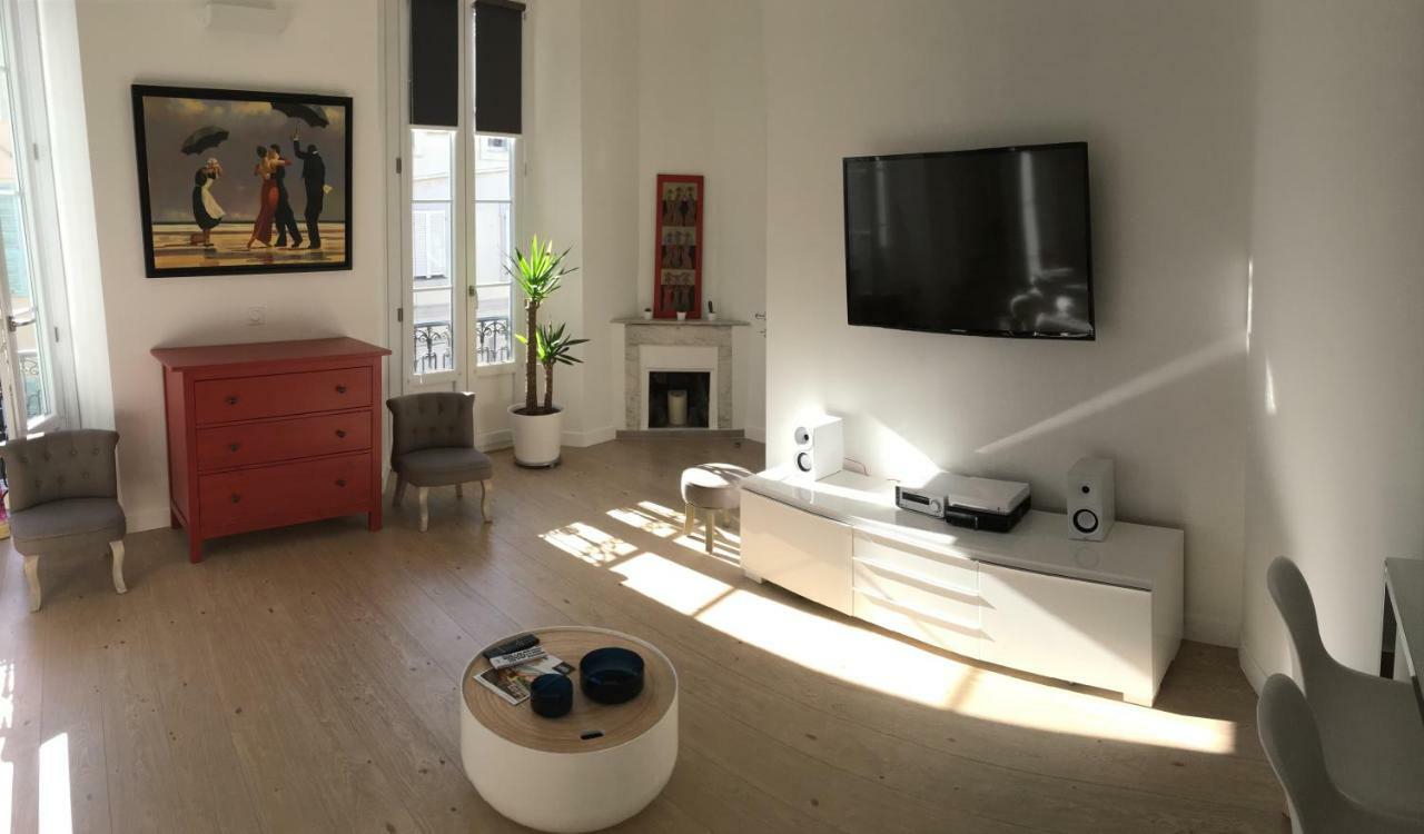 Apartment On Place Massena Nizza Exterior foto